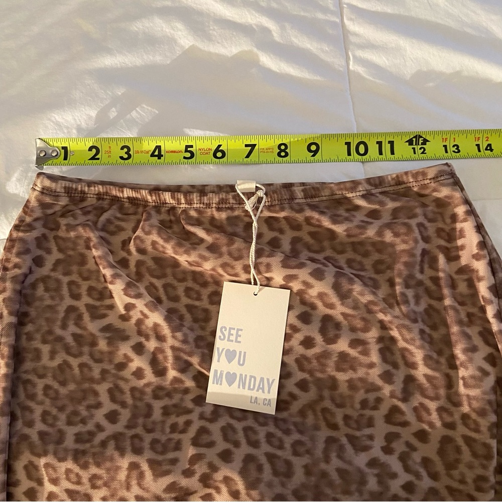 Leopard Print Skirt - Picture 6 of 9